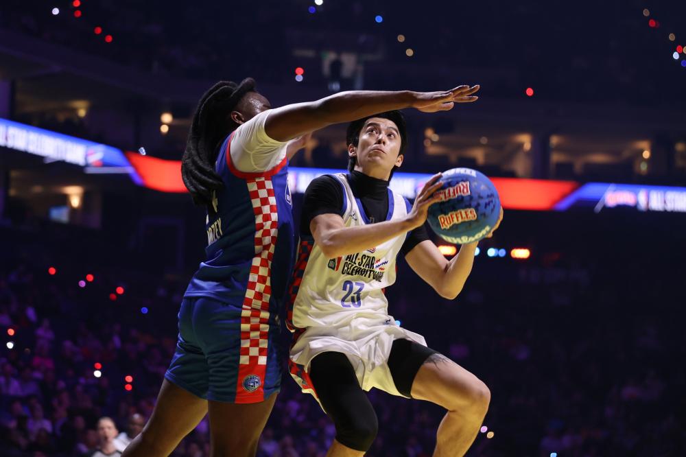 场精彩的比 场精彩的比