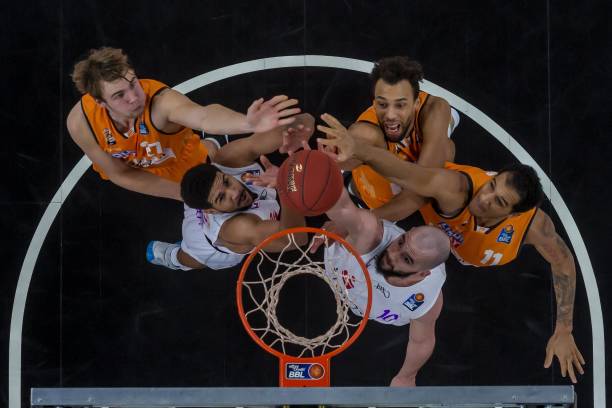 辛纳的表现 辛纳的表现